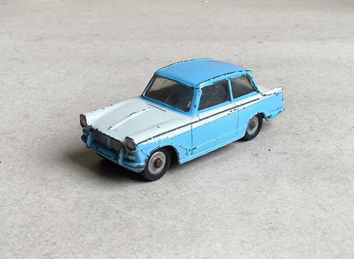 Dinky 189 triumph herald - triumph,
